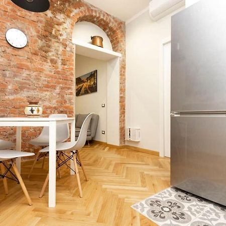 Ferienwohnung The Italian Design - 10 Minutes To Duomo Mailand Exterior foto