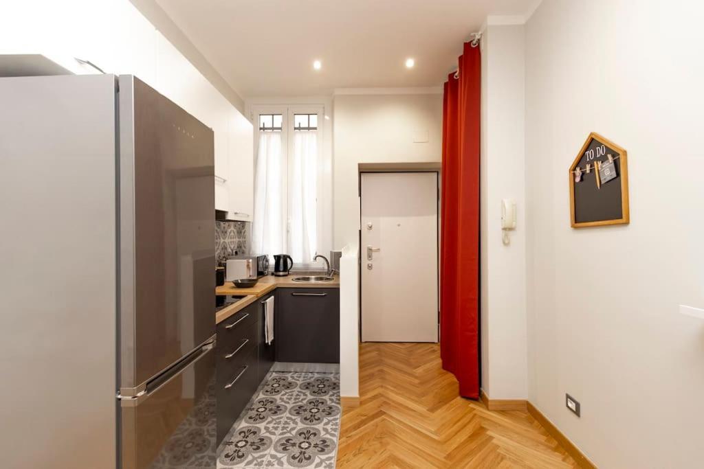 Ferienwohnung The Italian Design - 10 Minutes To Duomo Mailand Exterior foto